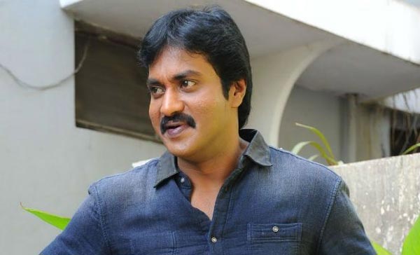 sunil,ungarala rambabu,kranthi madhav  సునీల్ టైటిల్ అదిరింది..!